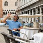 Mauro Bonaventura al Caffè Florian (1)